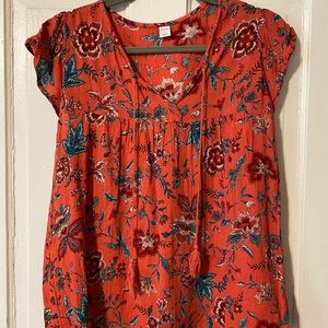 Women’s old navy sleeveless top